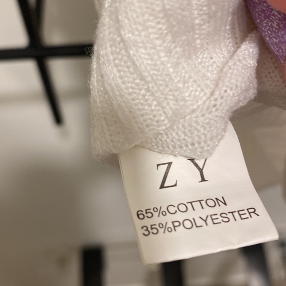 White drop sleeve top - Picture 4 of 4